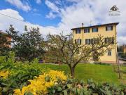 Case e ville in vendita di 315 m² in Via Chiesa XVIII, 652