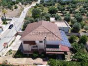 Case e ville in vendita di 315 m² in Via Edmondo de...