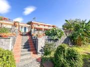 Case e ville in vendita di 315 m² in Via Nizzeti