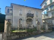 Case e ville in vendita di 317 m² in Via Matteotti, 14