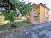 Case e ville in vendita di 318 m² in Via Alberto...