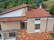 Case e ville in vendita di 318 m² in Via Comunale, 12