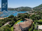 Case e ville in vendita di 320 m²