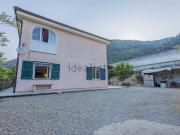 Case e ville in vendita di 320 m² in Località Casette, 8