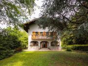 Case e ville in vendita di 320 m² in Via Barbania