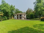 Case e ville in vendita di 320 m² in Via de Vittori, 1