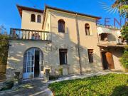 Case e ville in vendita di 320 m² in Via delle Battaglie