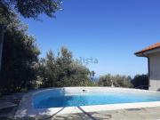 Case e ville in vendita di 320 m² in Via Nuova Castagnabuona