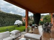 Case e ville in vendita di 320 m² in Via Pian dell&apos Olmo