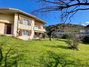 Case e ville in vendita di 320 m² in Via Strettoia, 60