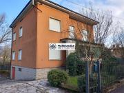 Case e ville in vendita di 320 m² in Via Valverde, 32