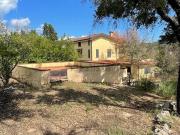 Case e ville in vendita di 321 m² in Contrada Magliana