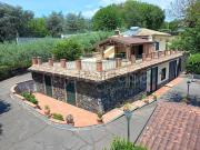 Case e ville in vendita di 321 m² in Via Aglialoro, 11