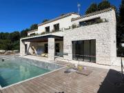 Case e ville in vendita di 322 m² in Via Piave, 34