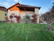 Case e ville in vendita di 323 m² in Via Peschiera, 7