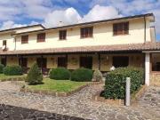 Case e ville in vendita di 325 m² in Via Badia