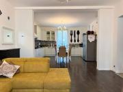 Case e ville in vendita di 325 m² in Via Vittorio Gasparini