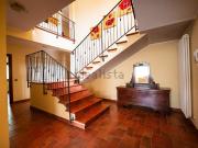 Case e ville in vendita di 328 m² in Via Molise, 169