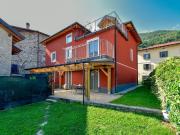 Case e ville in vendita di 330 m² in Via Vittorio Emanuele