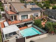 Case e ville in vendita di 330 m²
