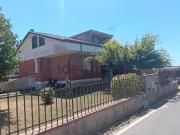 Case e ville in vendita di 330 m²