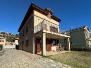 Case e ville in vendita di 330 m² in Frazione Coasco...