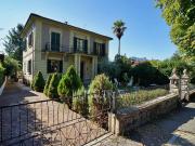 Case e ville in vendita di 330 m² in Località Canto di...