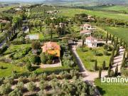 Case e ville in vendita di 330 m² in Strada senza nome