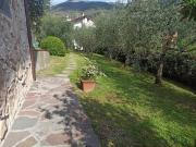 Case e ville in vendita di 330 m² in Via Alcide De Gasperi