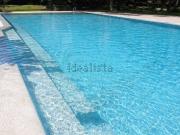 Case e ville in vendita di 330 m² in Via Bernardino Rota, 2