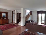 Case e ville in vendita di 330 m² in Via D. L....