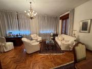 Case e ville in vendita di 330 m² in Via Francesco Crispi