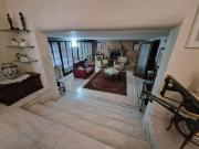 Case e ville in vendita di 330 m² in Via Italo Svevo