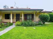 Case e ville in vendita di 330 m² in Via Luciano Manara, 24