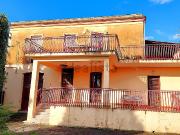 Case e ville in vendita di 330 m² in Via Palermo