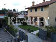 Case e ville in vendita di 332 m² in Via don Anselmo...