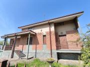 Case e ville in vendita di 332 m² in Via Postumia, 58