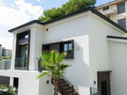 Case e ville in vendita di 332 m² in Viale Antonio...
