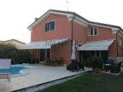 Case e ville in vendita di 335 m²