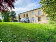 Case e ville in vendita di 335 m² in Via Albarone