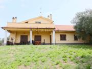 Case e ville in vendita di 335 m² in Via della Cava