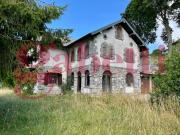 Case e ville in vendita di 335 m² in Via Valcava, 4