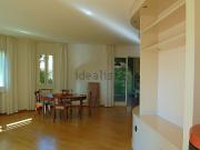 Case e ville in vendita di 337 m² in Viale Europa