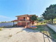 Case e ville in vendita di 340 m²