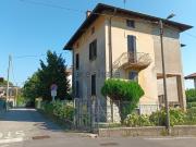 Case e ville in vendita di 340 m² in Via Cantoreggio, 21