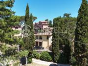 Case e ville in vendita di 340 m² in Via delle Rose, 9