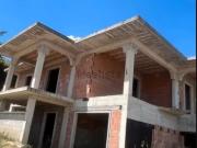 Case e ville in vendita di 340 m² in Via Lammerti