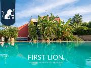 Case e ville in vendita di 340 m² in Via Palmiro Togliatti