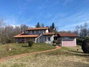 Case e ville in vendita di 340 m² in Via per Andrate, 4