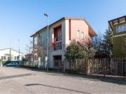 Case e ville in vendita di 341 m² in Via Asola, 2